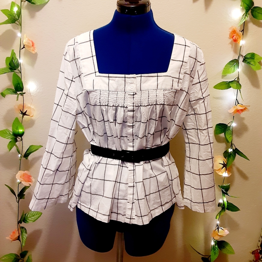 Black and white blouse